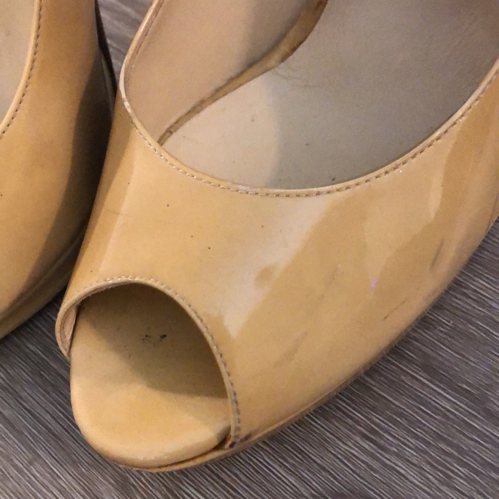 Jimmy Choo Peep Toe Patent Leather Heels Size 40 - Picture 2 of 16